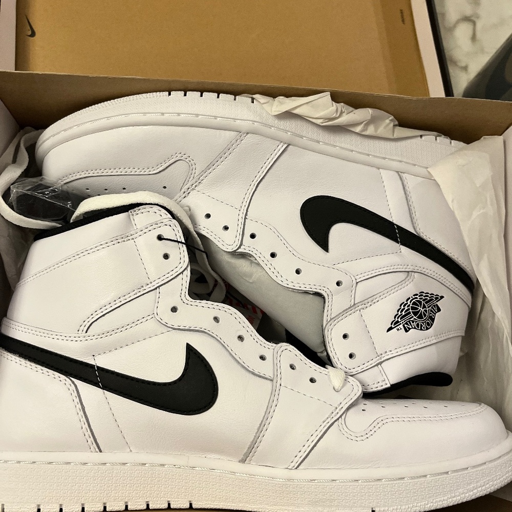AIR JORDAN 1 RETRO HIGH OG PREMIUM 'YIN YANG'